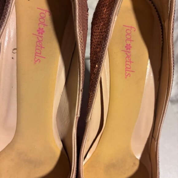 Rose gold Christian Louboutin size 38.5 - Picture 5 of 7